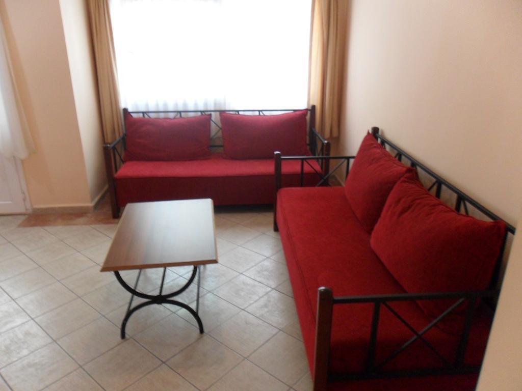 Club Arya Apart Hotel Gümbet Quarto foto