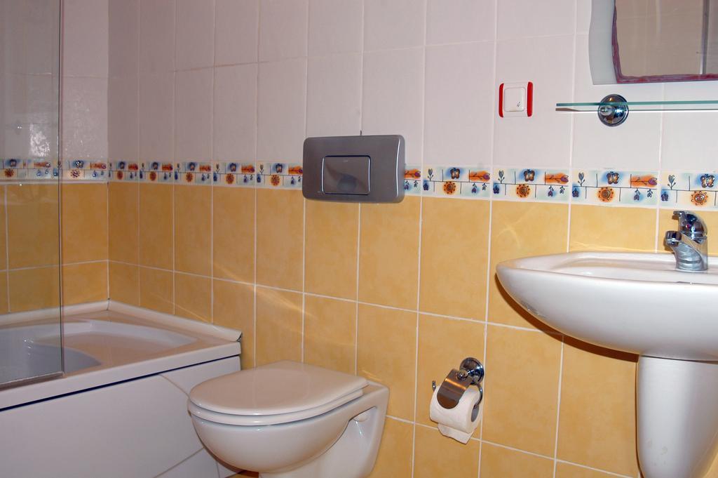 Club Arya Apart Hotel Gümbet Quarto foto
